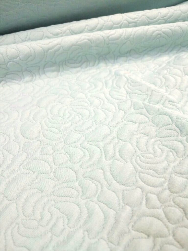 капитоний розочка цвет светлая мята